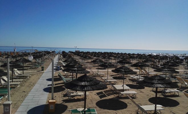 spiaggia rimini cocobeach